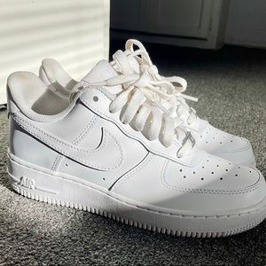 NEW NIKE AIR FORCE 1 ‘07